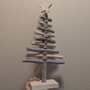 Driftwood Holiday Tree with Star Topper